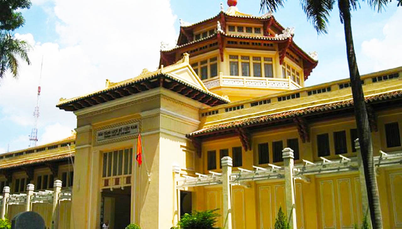 Bảo tàng lịch sử Việt Nam địa điểm du lịch hồ chí minh