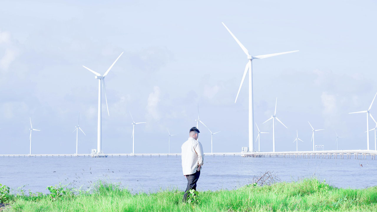 Ninh Thuận Nhà máy điện gió lớn nhất Việt Nam đi vào hoạt động  Kinh  doanh  Vietnam VietnamPlus
