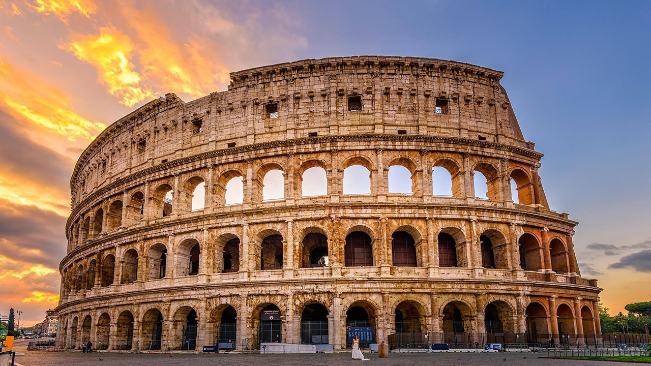 Kinh nghiệm du lịch Ý - Đấu trường La Mã Colosseum