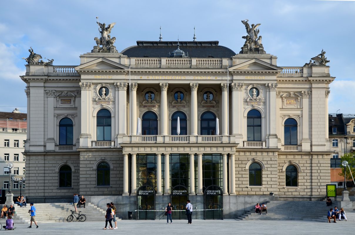 Nhà hát Opera Zurich