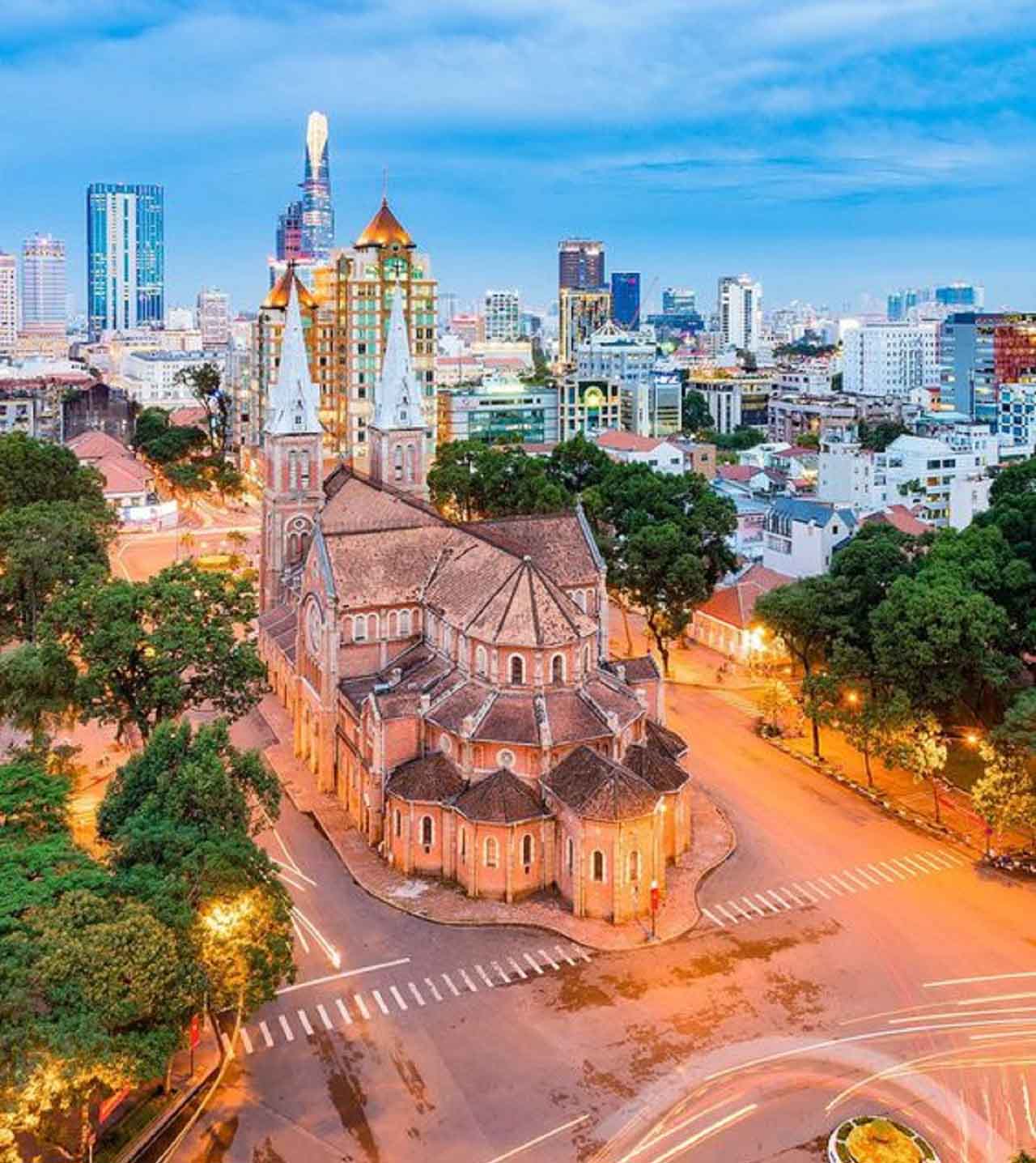 nhà thờ chính tòa Đức Bà Sài Gòn