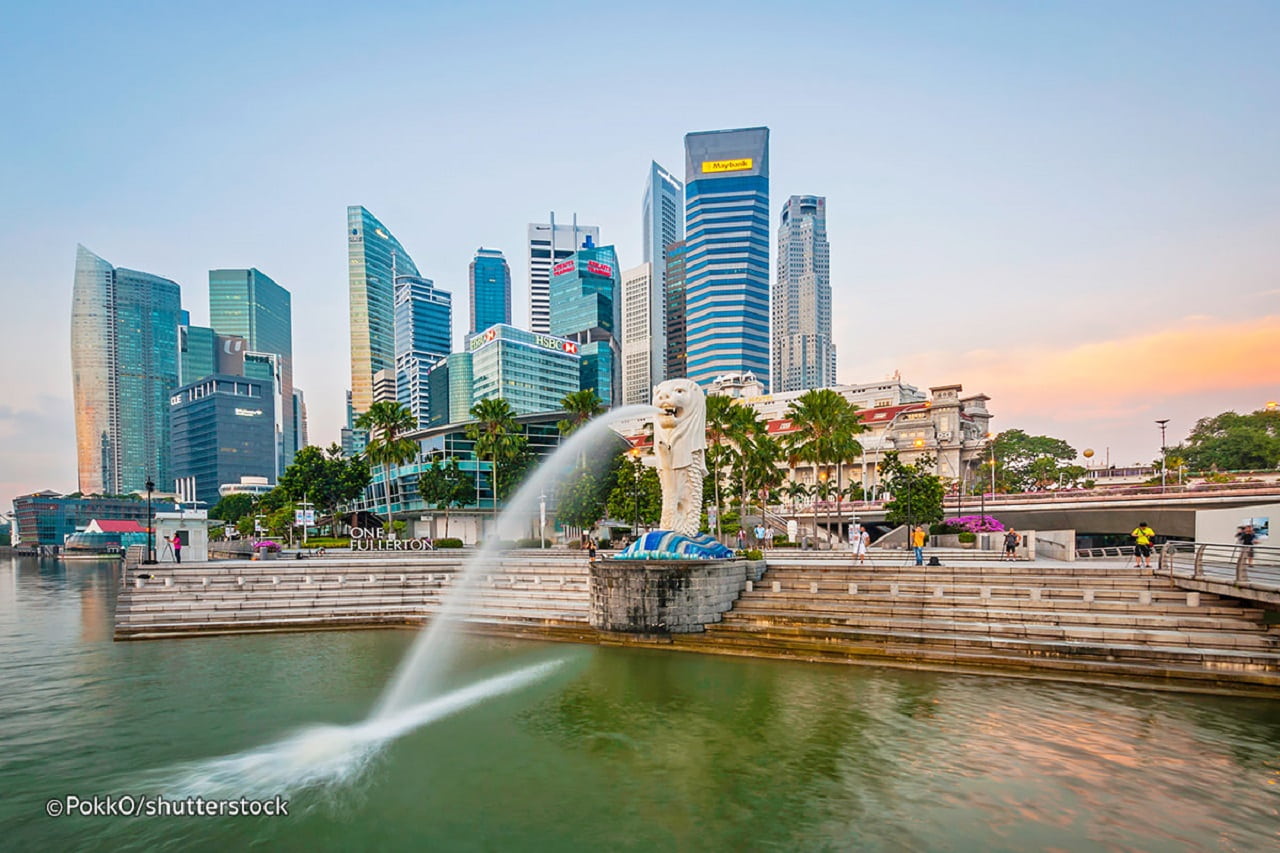 review Singapore tự túc
