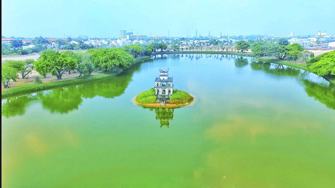 Hồ Gươm Hà Nội - Vẻ đẹp cổ kính giữa lòng thủ đô (2023)