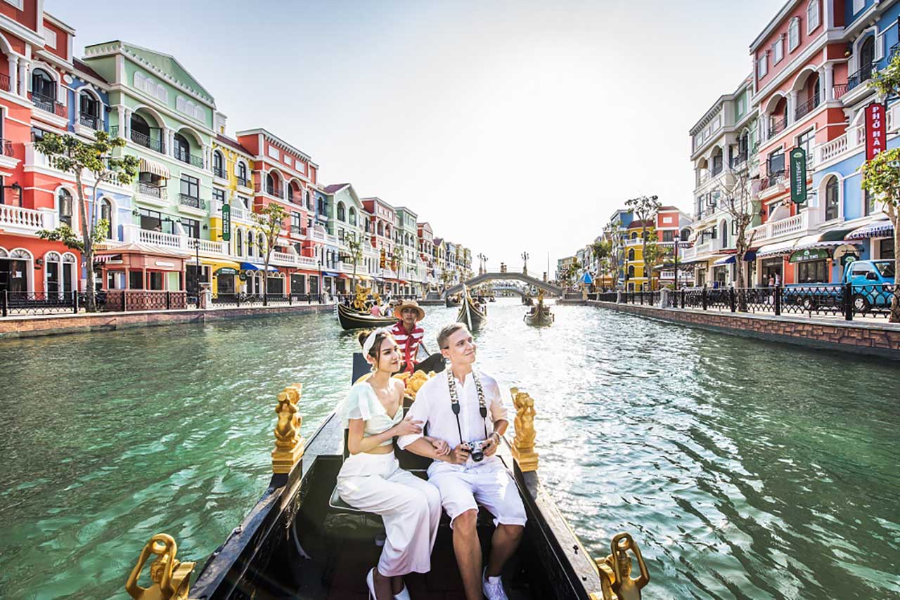 Tour Cần Thơ Phú Quốc 3 ngày 2 đêm - Check-in dòng sông Venice tuyệt đẹp
