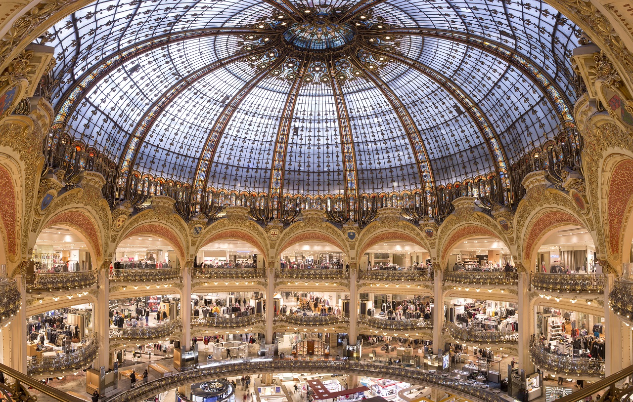 Tour Châu Âu 9N8Đ giá rẻ: tự do mua sắm tại Galeries Lafayette