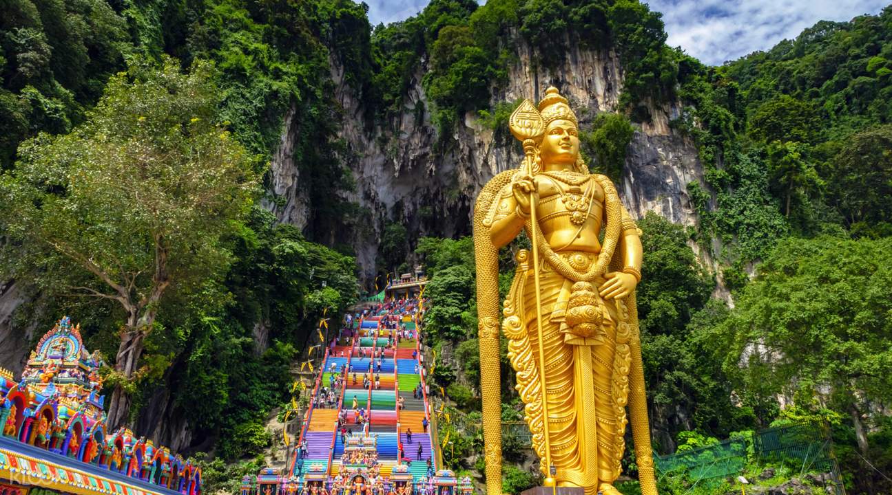 Tour đi Singapore Malaysia trọn gói 5N4Đ: Chiêm ngưỡng Thánh Địa Động Batu