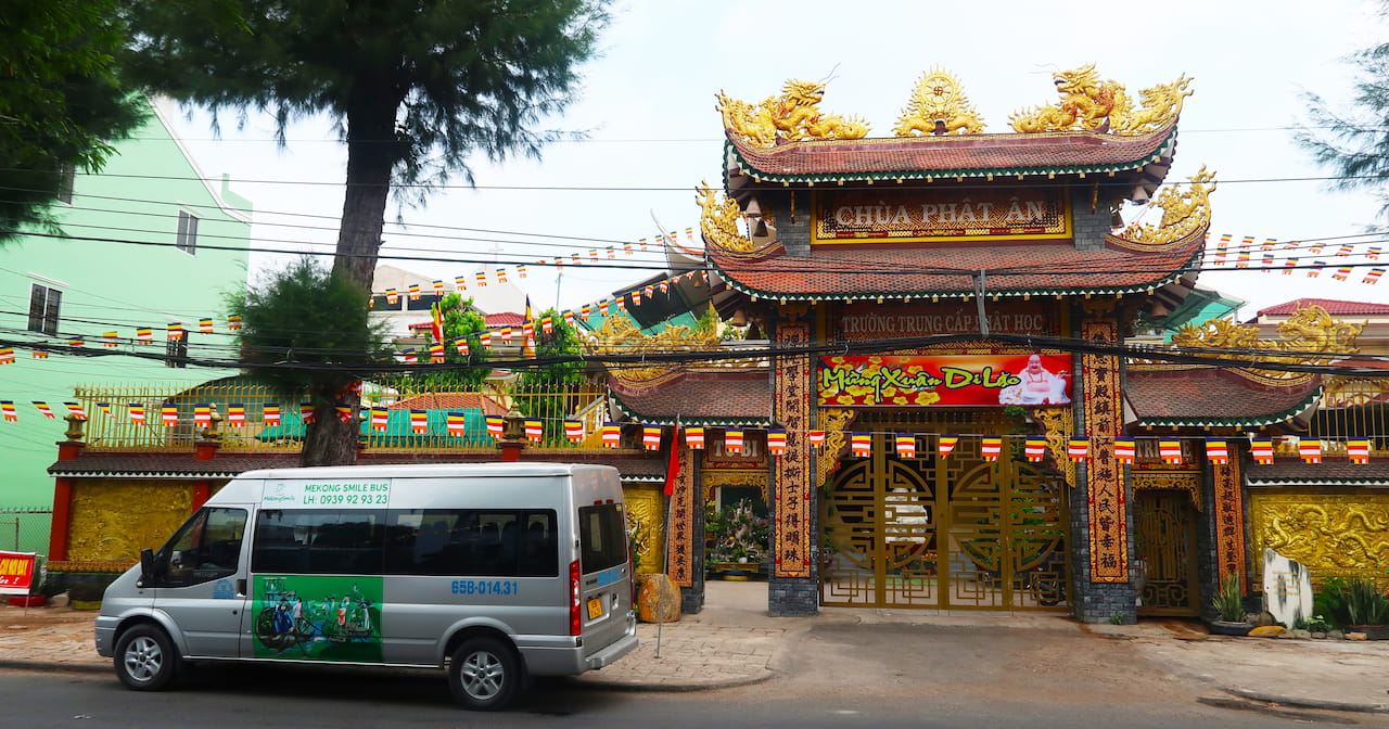 Tour hành hương Vĩnh Long Tiền Giang - Chùa Phật Ân