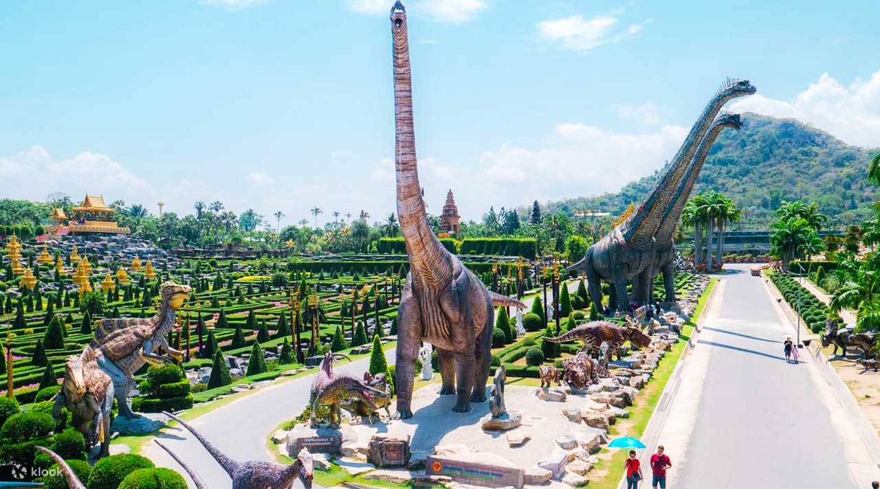 Tour Thái Lan 5 ngày 4 đêm - Khám phá công viên khủng long kì thú