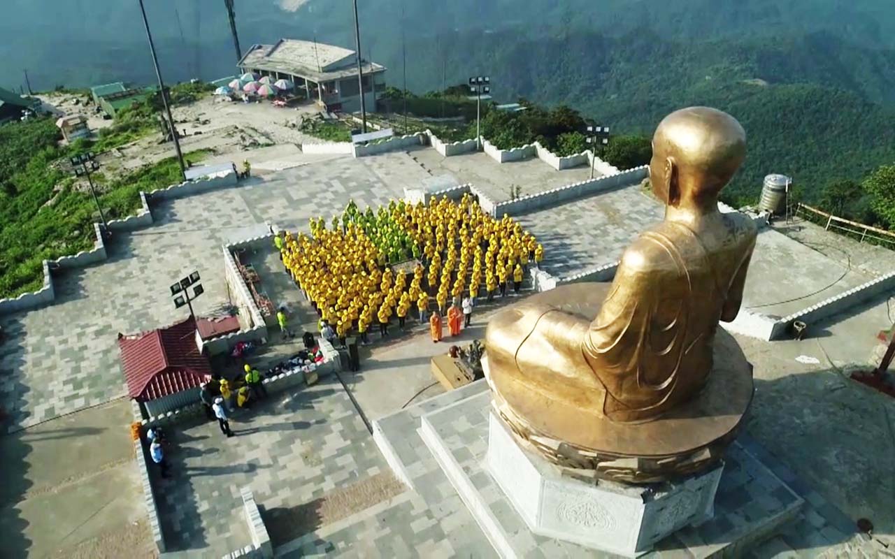 Tượng Phật hoàng Trần Nhân Tông