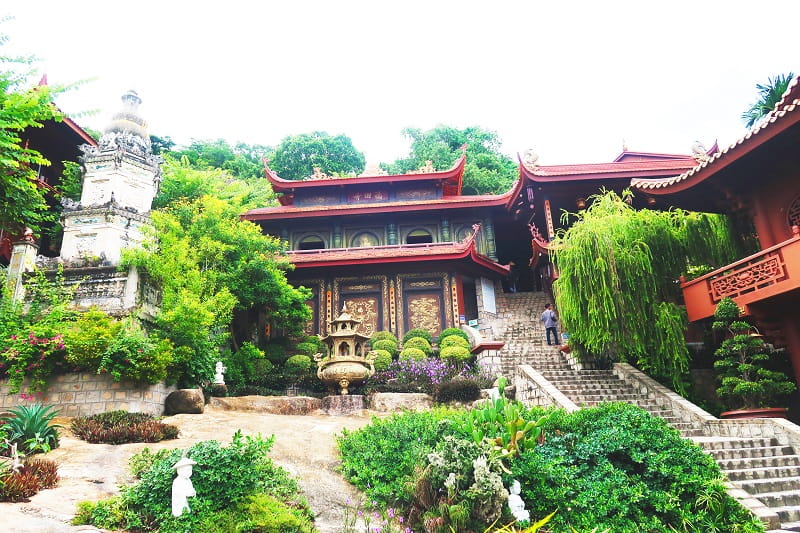 Vãng cảnh chùa Hang An Giang - Tour Cần Thơ Châu Đốc 2 ngày 1 đêm