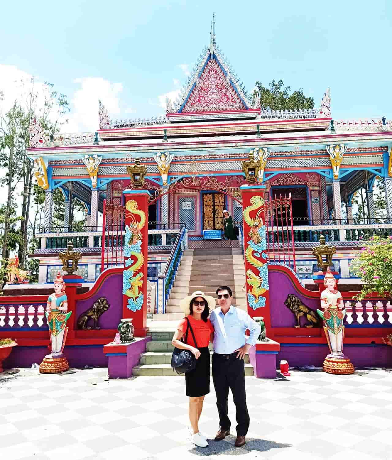 Viếng thăm chùa Chén Kiểu ở Sóc Trăng
